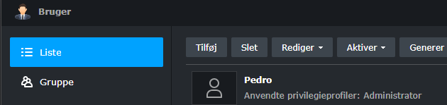 Synology Kontrolpanel med Bruger-listen og brugeren Pedro med privilegieprofilen Administrator